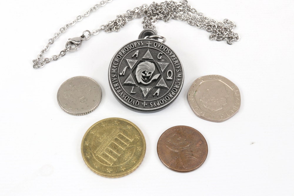 - Shin Megami Tensei Store